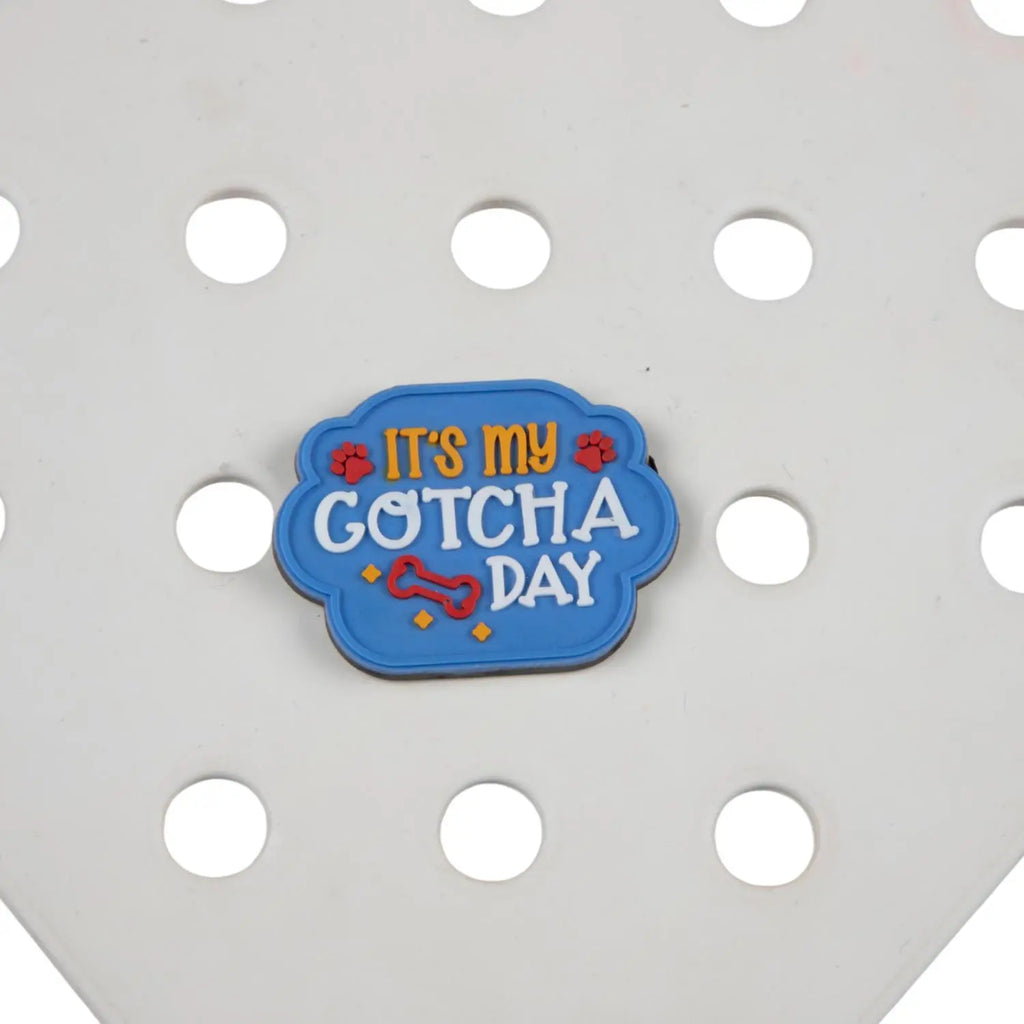 Wag-Witty Dog Bandana Charms! - Treat O'Clock/Gotcha Day Wag Around Town